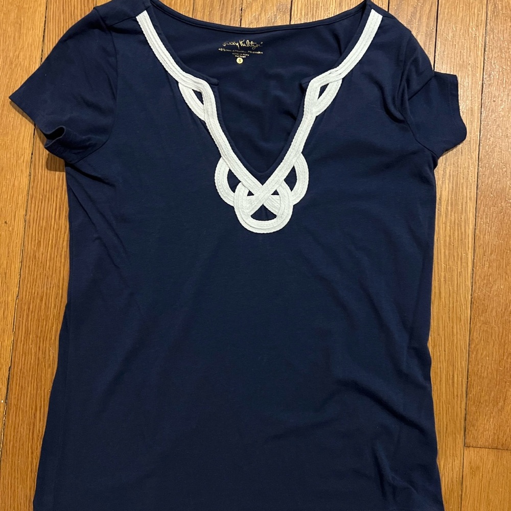 Lilly Pulitzer Brewster Shirt - Navy V-Neck Top with White Trim